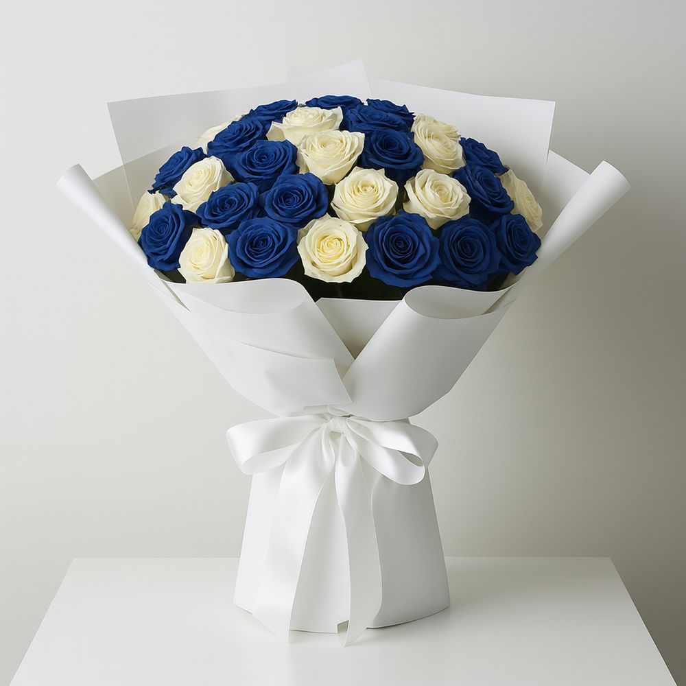 Bouquet Rose Bianche e Blu - DELUXY