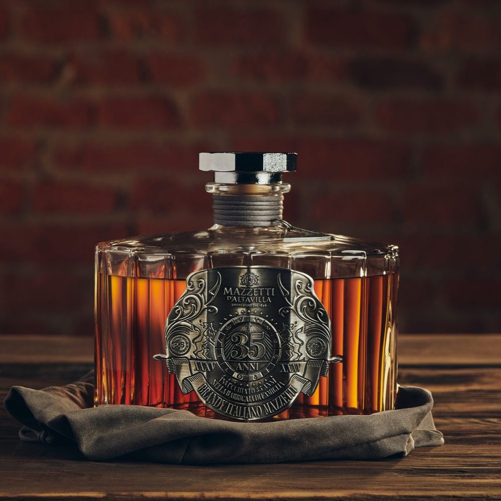 Brandy Invecchiato 35 Anni - DELUXY