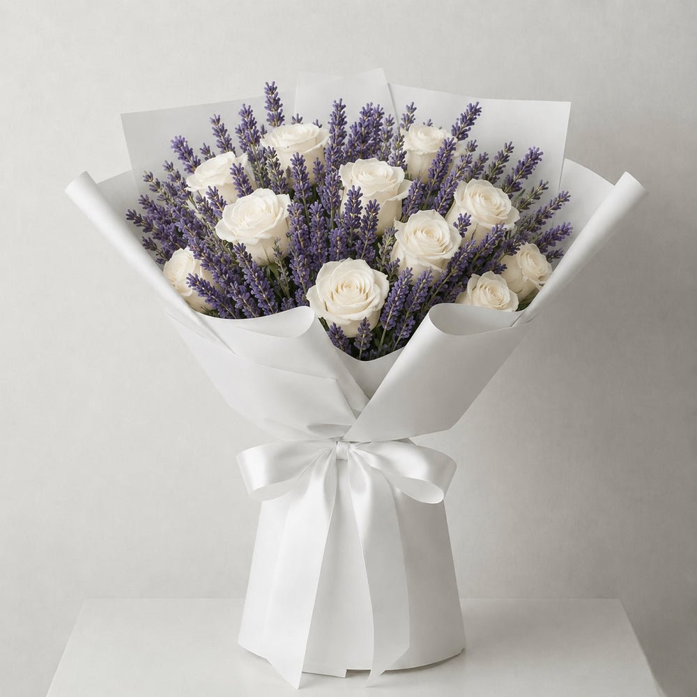 Bouquet Lavanda e Rose Bianche - DELUXY