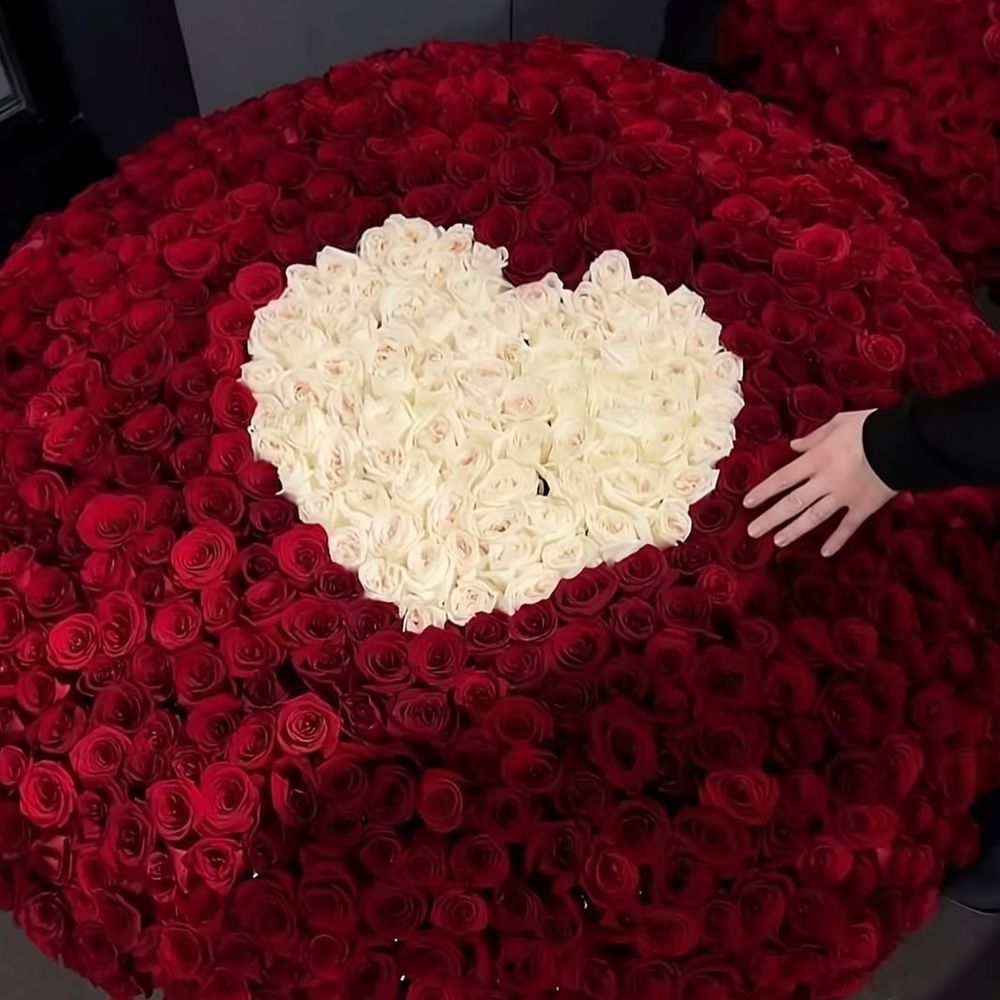 MAXI Bouquet Bianco Cuore (colore sfondo a scelta) - DELUXY