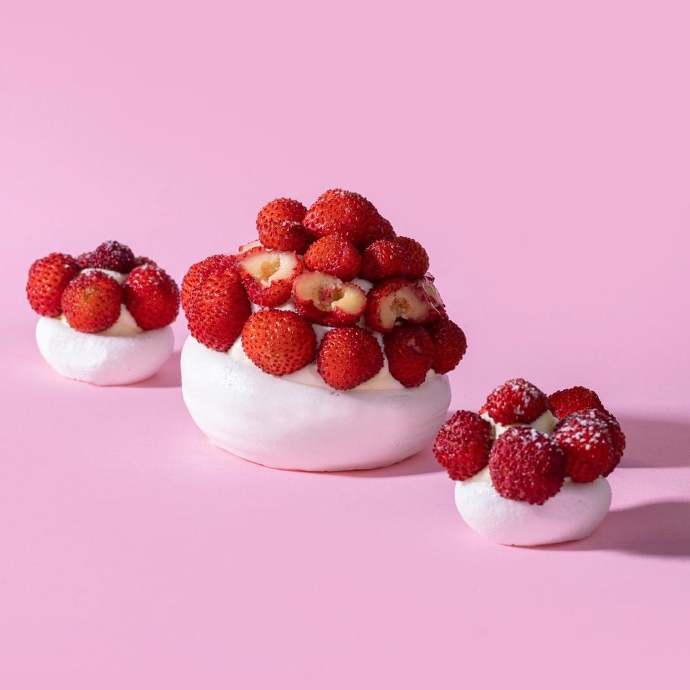 Pavlova - DELUXY