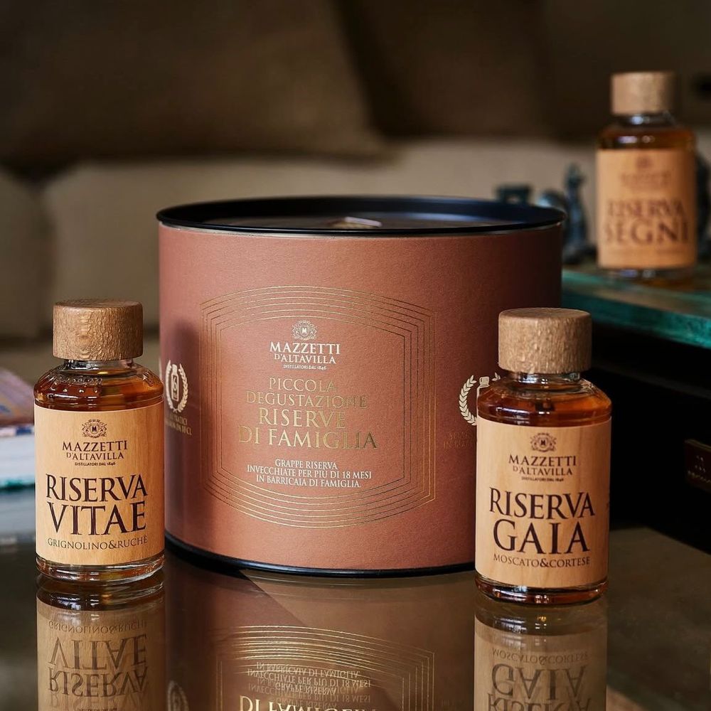 Piccola Degustazione Riserve di Famiglia – Vini e spirits, Mazzetti d'Altavilla x Deluxy