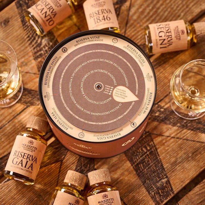 Piccola Degustazione Riserve di Famiglia – Vini e spirits, Mazzetti d'Altavilla x Deluxy, vista 2