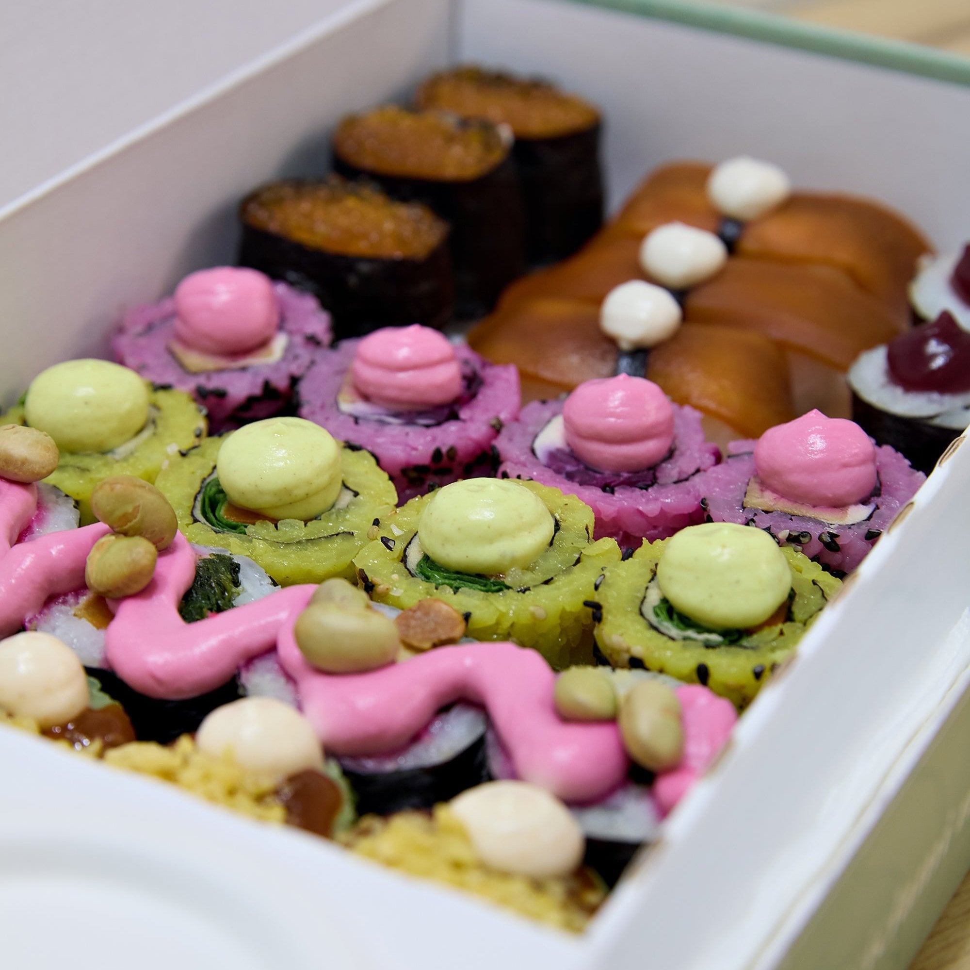 Sushi - Rainbow Box – Vini e spirits, Deluxy