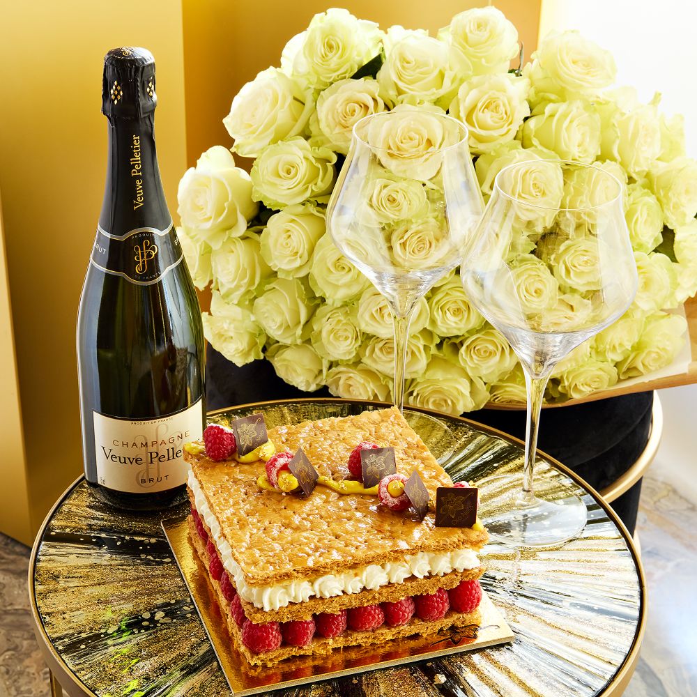 Torta Millefoglie, Rose Bianche e Champagne - ORO NERO - DELUXY