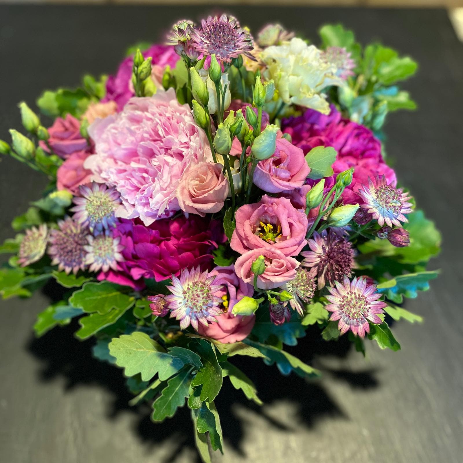 Bouquet rosa fiori freschi - Consegna a domicilio a Mestre e dintorni.