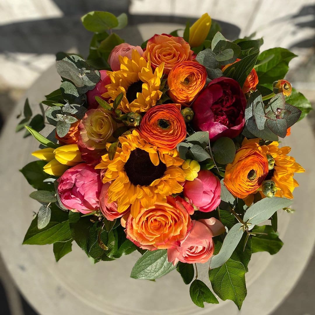 Bouquet Girasoli e Rose - DELUXY BOUTIQUE