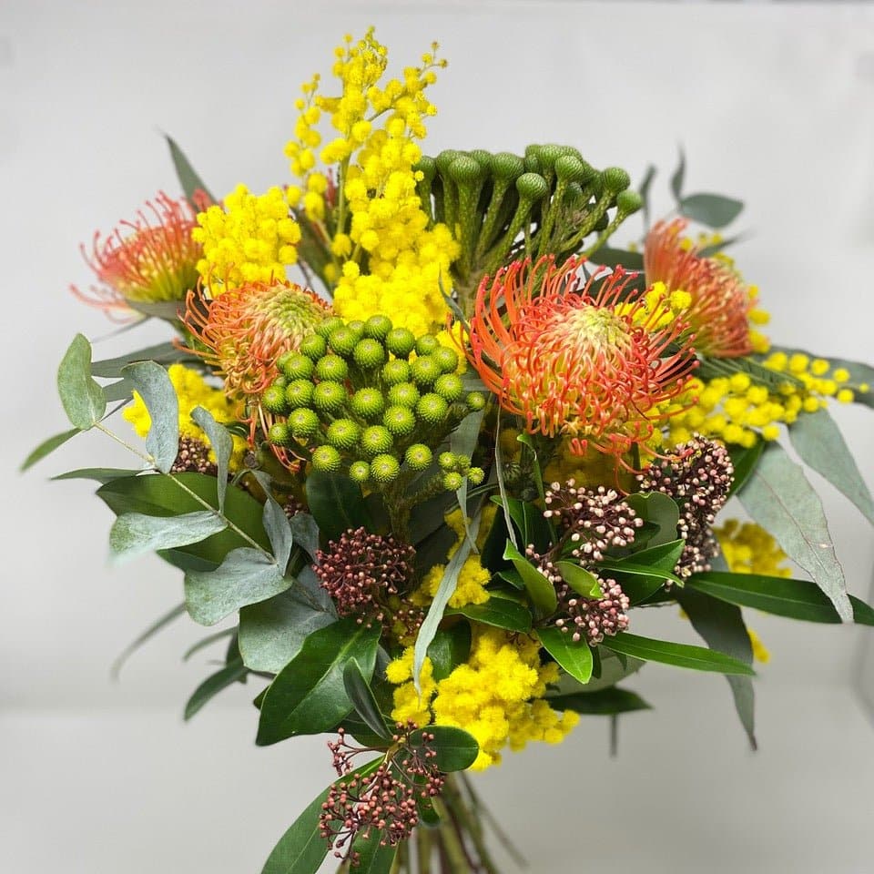 Mazzo di fiori esotici e mimosa - DELUXY